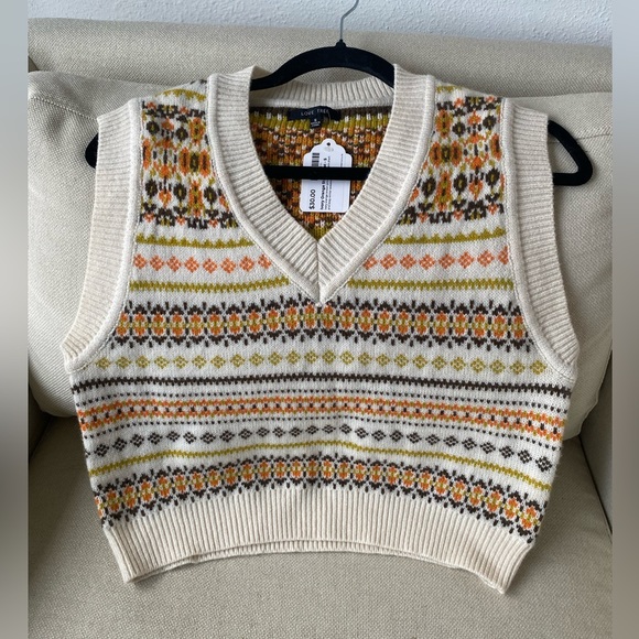 Love Tree Sweater Vest - Picture 3 of 3